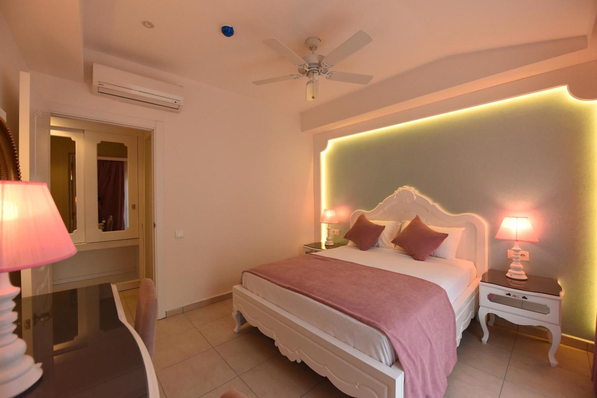 Montebello Deluxe Hotel Oludeniz Pokoj fotografie