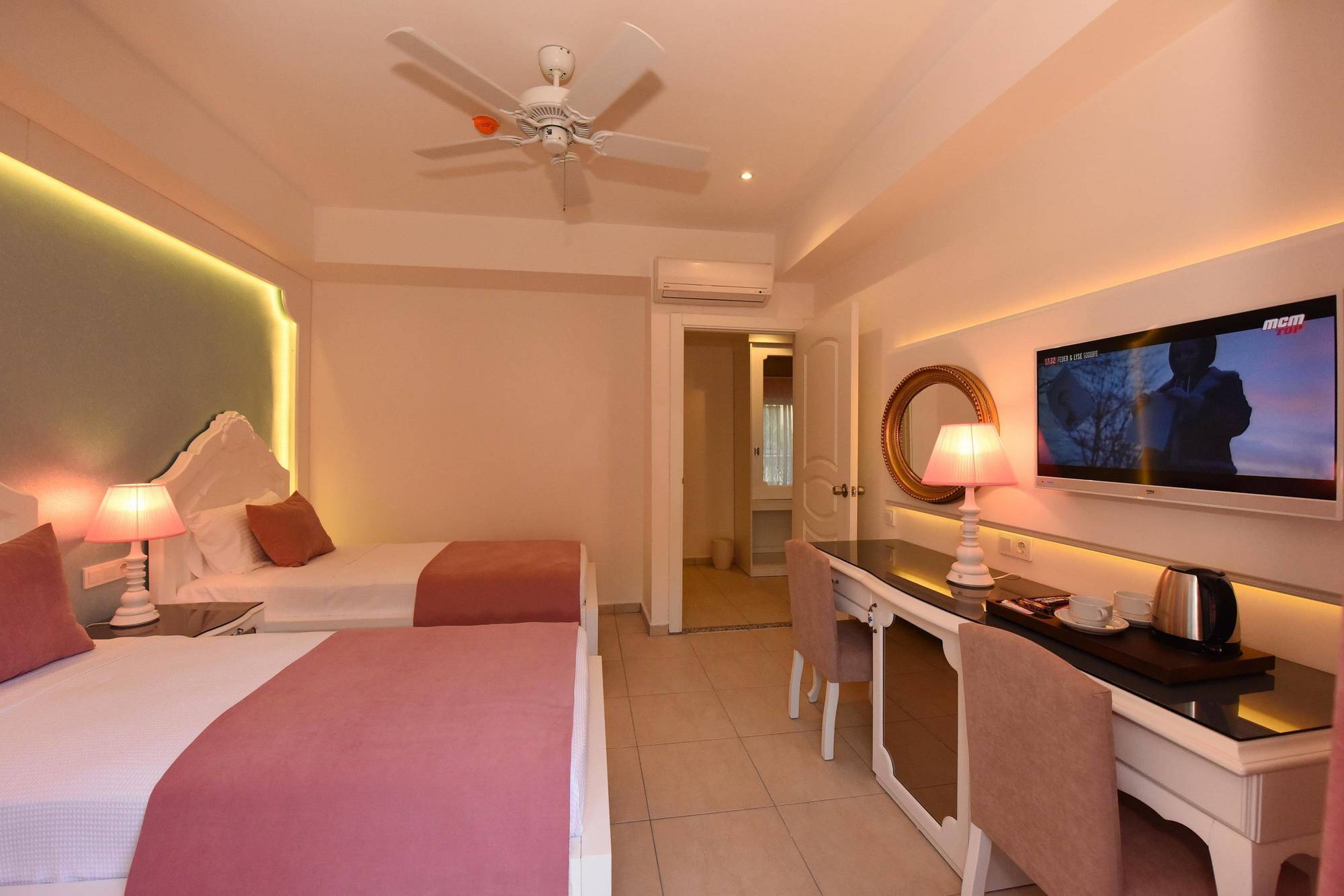 Montebello Deluxe Hotel Oludeniz Exteriér fotografie